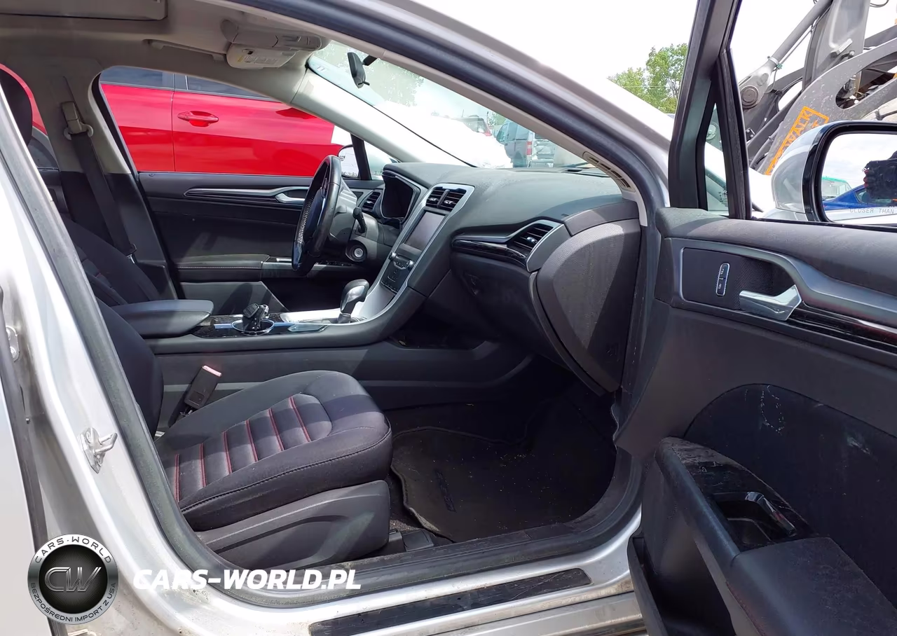 2014 Ford Fusion Se VIN:3FA6P0HD3ER351575 - 5