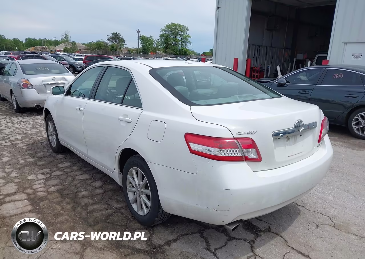 2011 Toyota Camry Xle V6 VIN:4T1BK3EK1BU630342 - 3