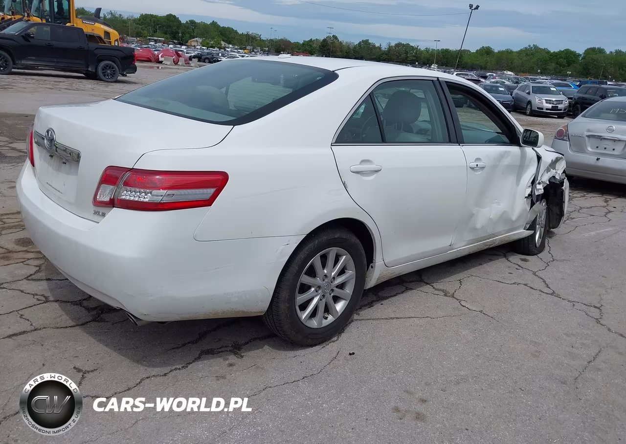 2011 Toyota Camry Xle V6 VIN:4T1BK3EK1BU630342 - 4