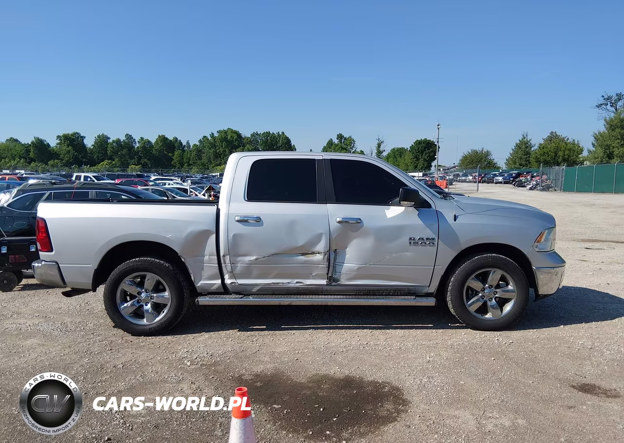 2016 Ram 1500 Big Horn VIN:1C6RR7LG2GS158697 - 13