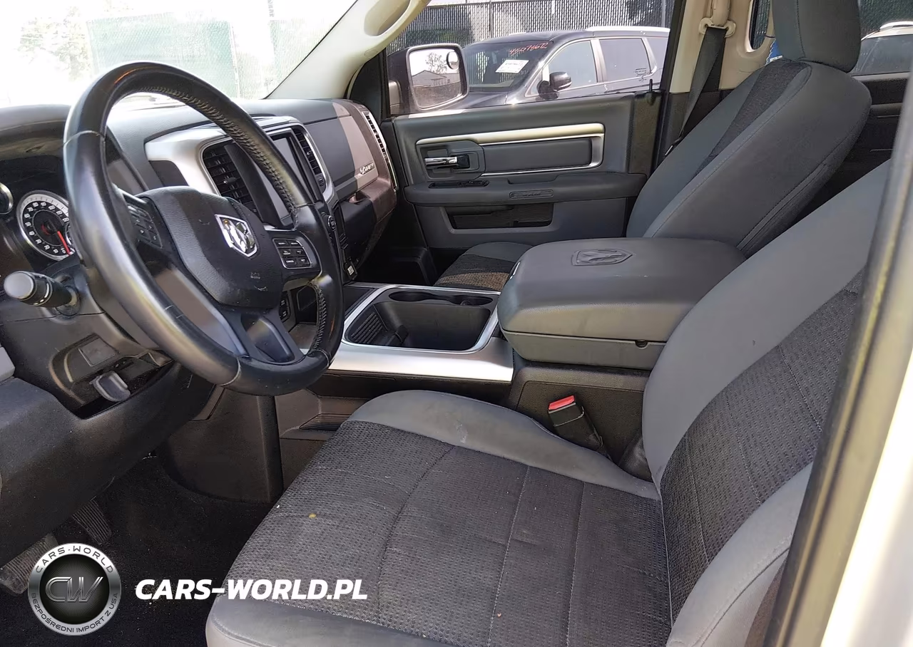 2016 Ram 1500 Big Horn VIN:1C6RR7LG2GS158697 - 5