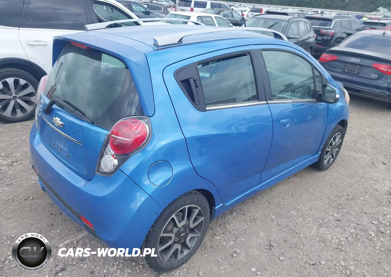 2015 Chevrolet Spark 2Lt Cvt VIN:KL8CF6S96FC760198 - 4