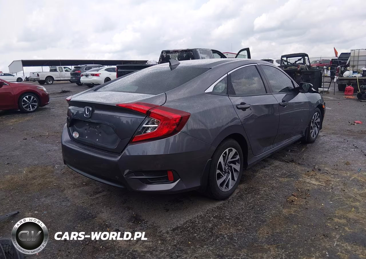 2018 Honda Civic Ex VIN:2HGFC2F73JH592378 - 4
