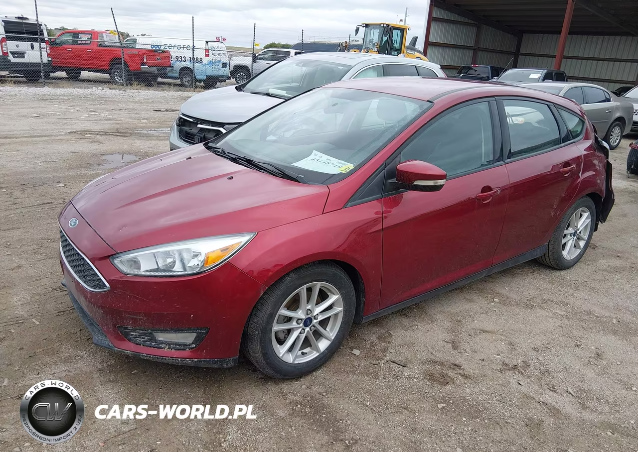 2016 Ford Focus Se VIN:1FADP3K28GL245866 - 2