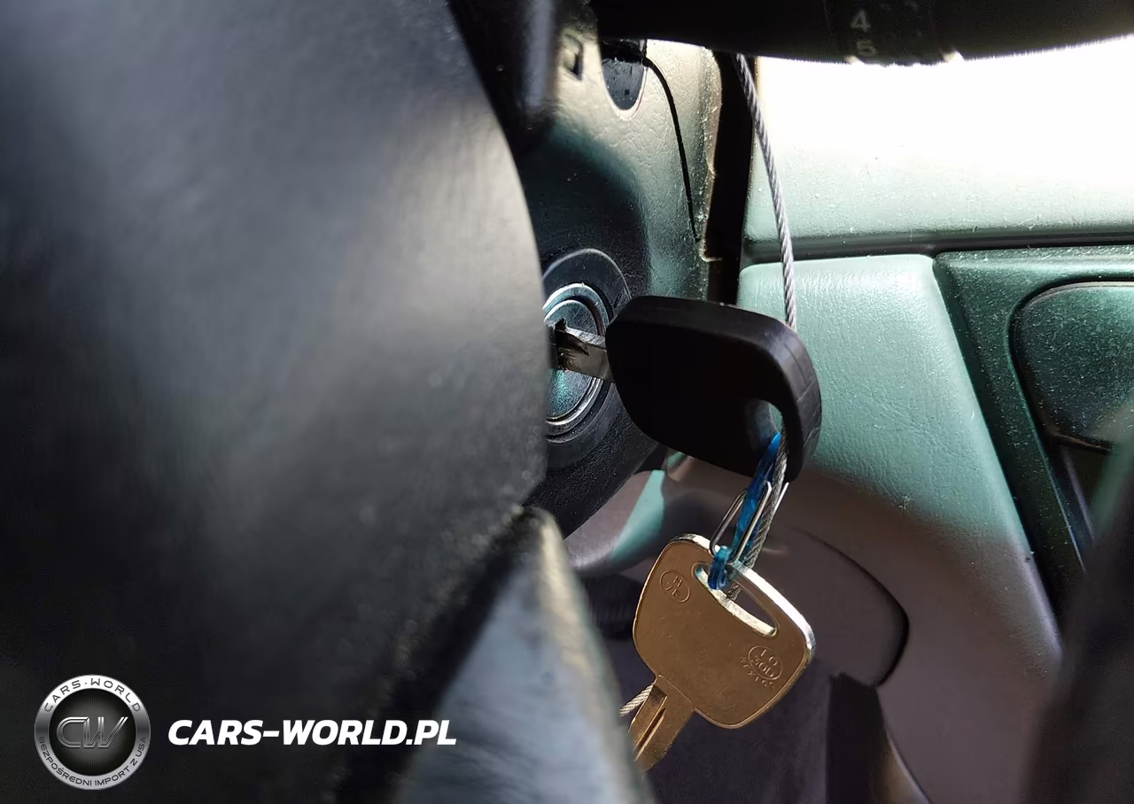 2004 Ford Focus Se VIN:1FAFP34Z24W136350 - 11