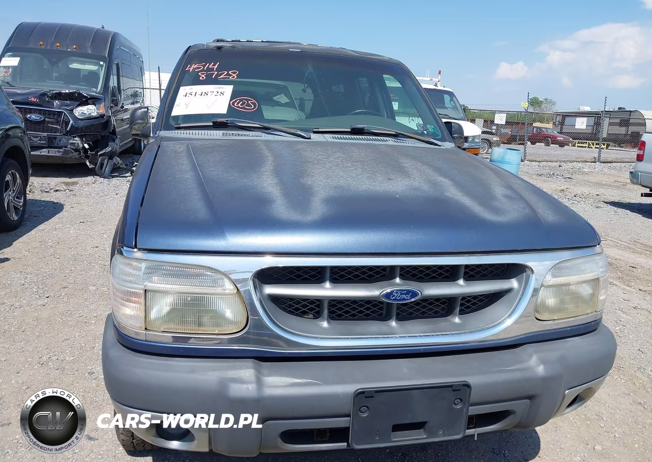 2000 Ford Explorer Xlt VIN:1FMZU73X5YZB87316 - 6