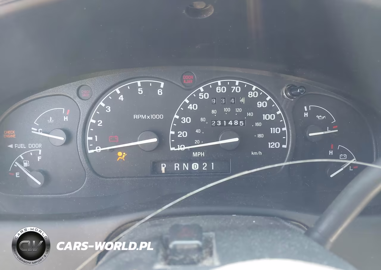 2000 Ford Explorer Xlt VIN:1FMZU73X5YZB87316 - 7