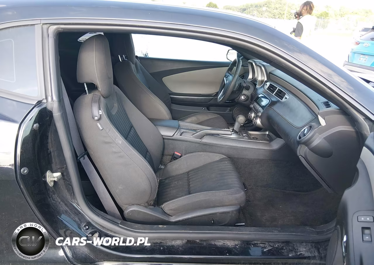 2013 Chevrolet Camaro 2Ls VIN:2G1FA1E3XD9104399 - 5