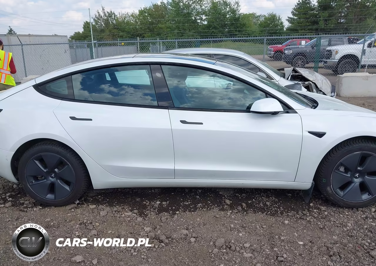2022 Tesla Model 3 Long Range Dual Motor All-Wheel Drive VIN:5YJ3E1EB4NF202086 - 13