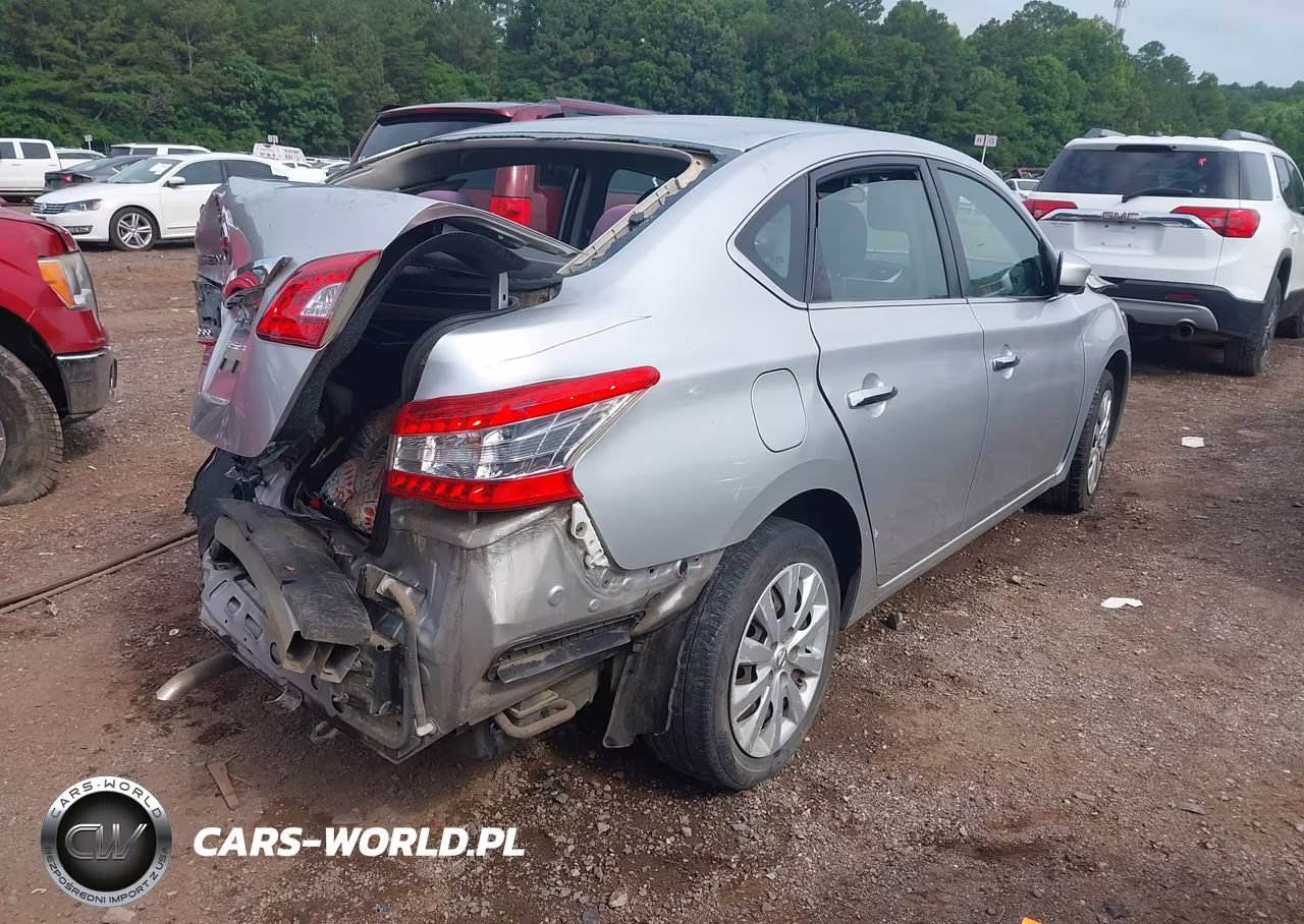 2015 Nissan Sentra S VIN:3N1AB7AP2FY275065 - 4