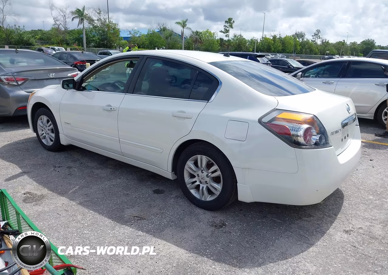 2010 Nissan Altima Hybrid VIN:1N4CL2AP5AC189973 - 3