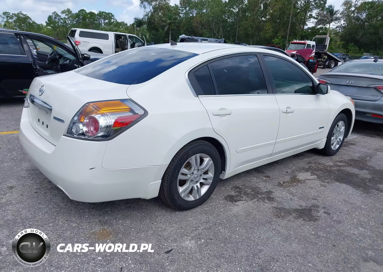 2010 Nissan Altima Hybrid VIN:1N4CL2AP5AC189973 - 4