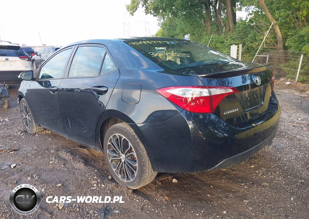2015 Toyota Corolla S Plus VIN:2T1BURHEXFC307885 - 3