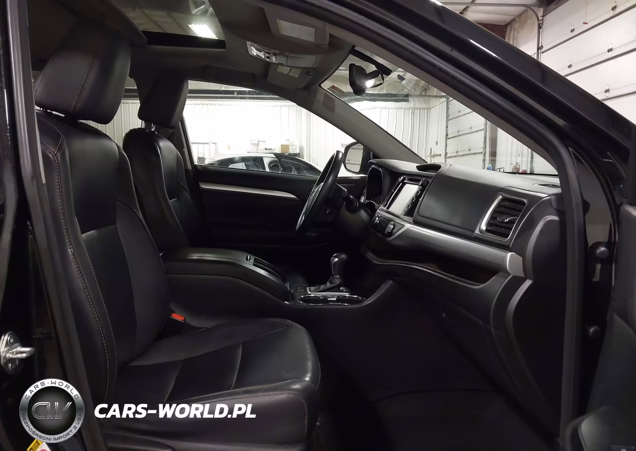 2016 Toyota Highlander Xle V6 VIN:5TDJKRFH8GS231199 - 5