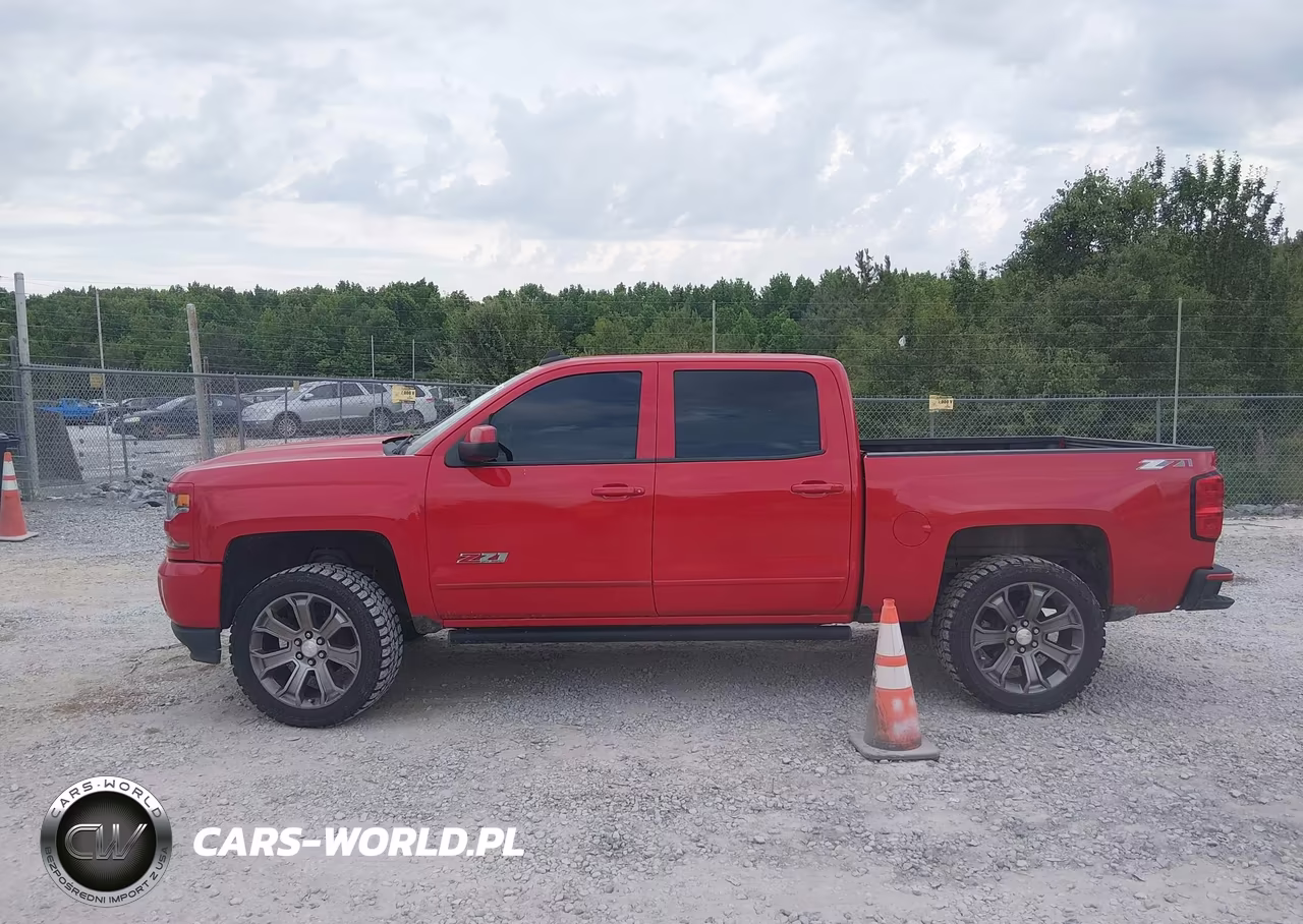 2018 Chevrolet Silverado 1500 2Lt VIN:3GCUKREC8JG229073 - 14