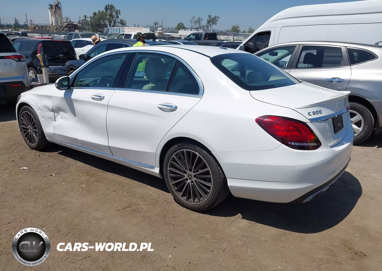 2019 Mercedes-Benz C 300 VIN:55SWF8DB5KU300610 - 3