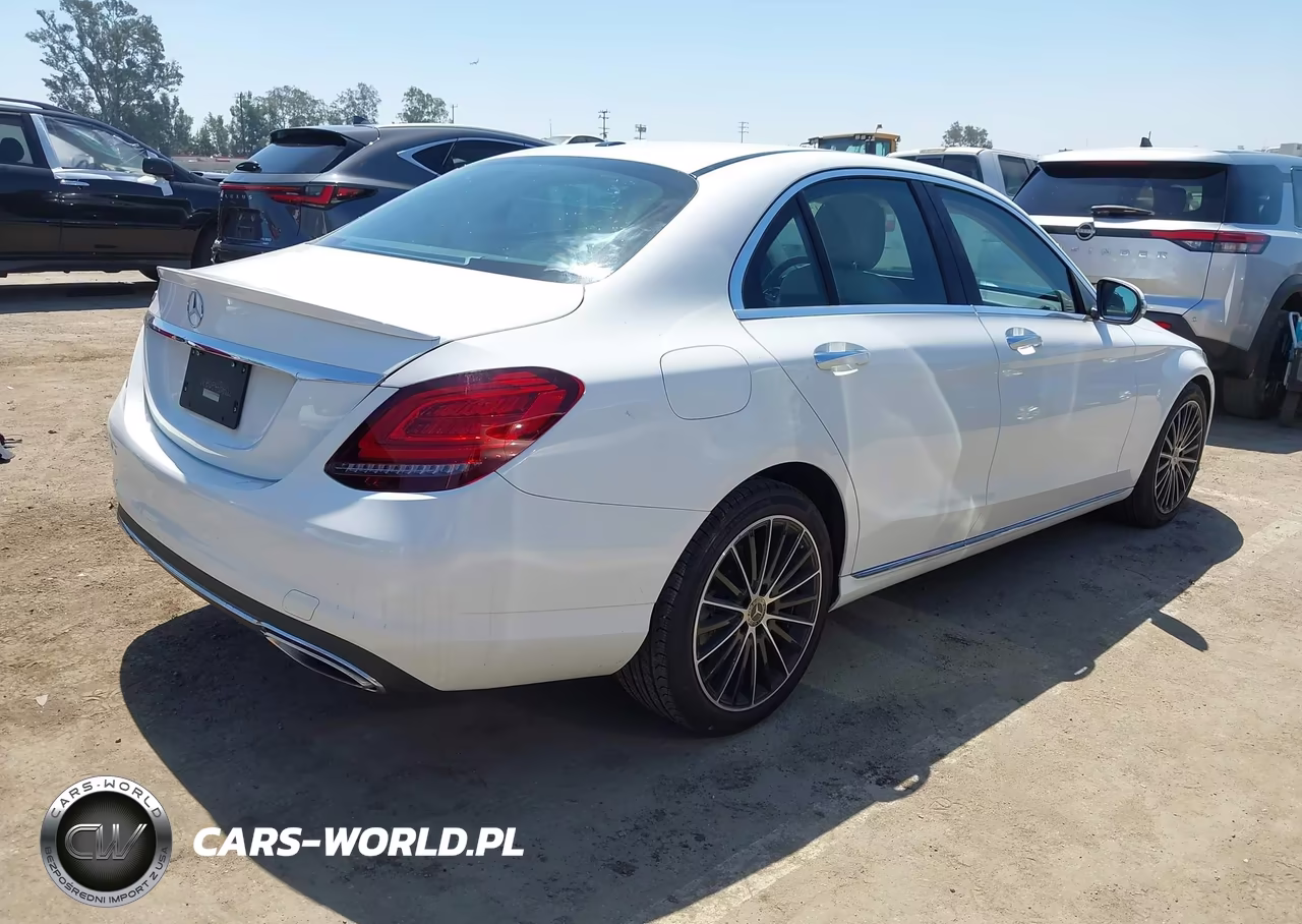 2019 Mercedes-Benz C 300 VIN:55SWF8DB5KU300610 - 4