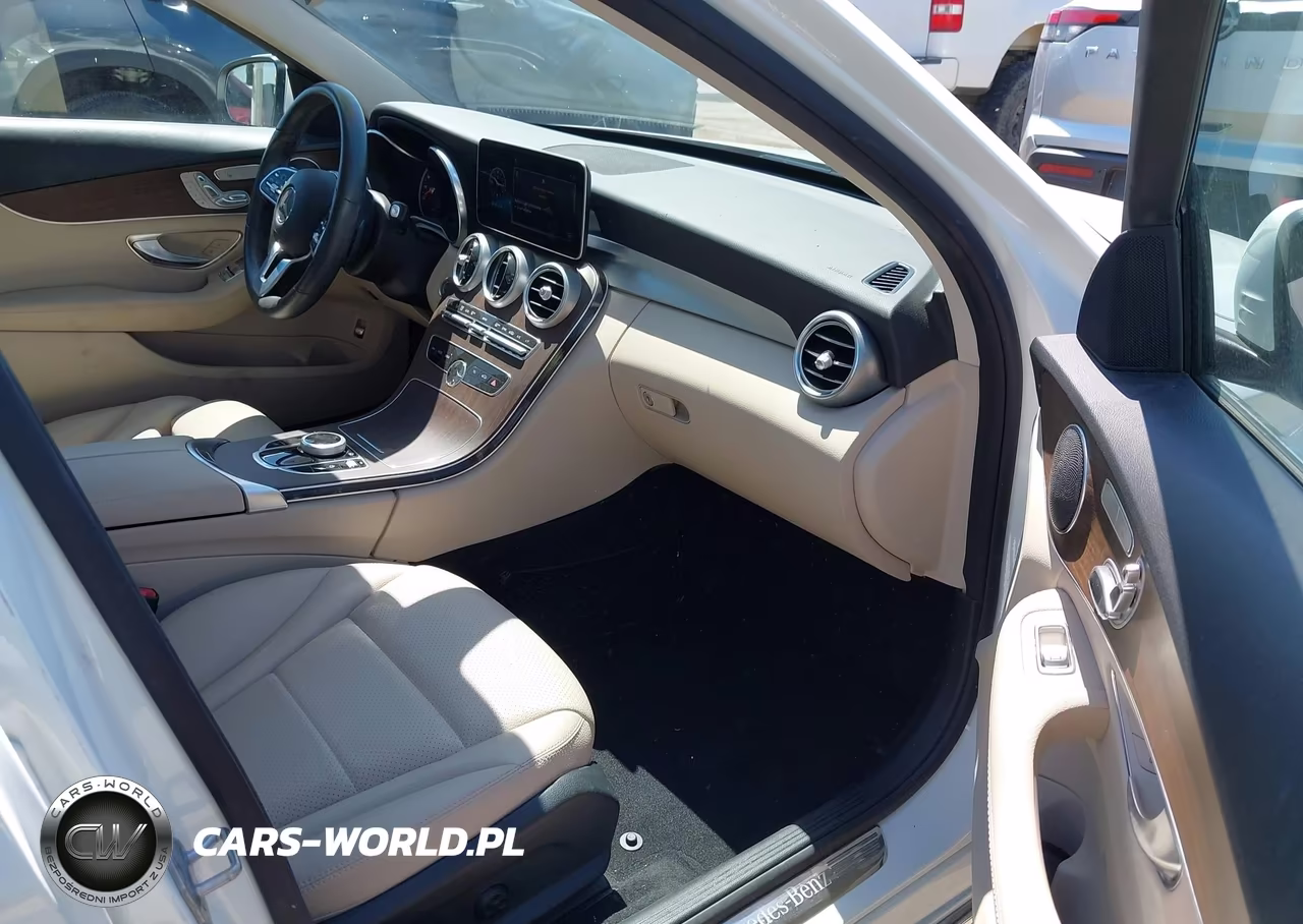 2019 Mercedes-Benz C 300 VIN:55SWF8DB5KU300610 - 5