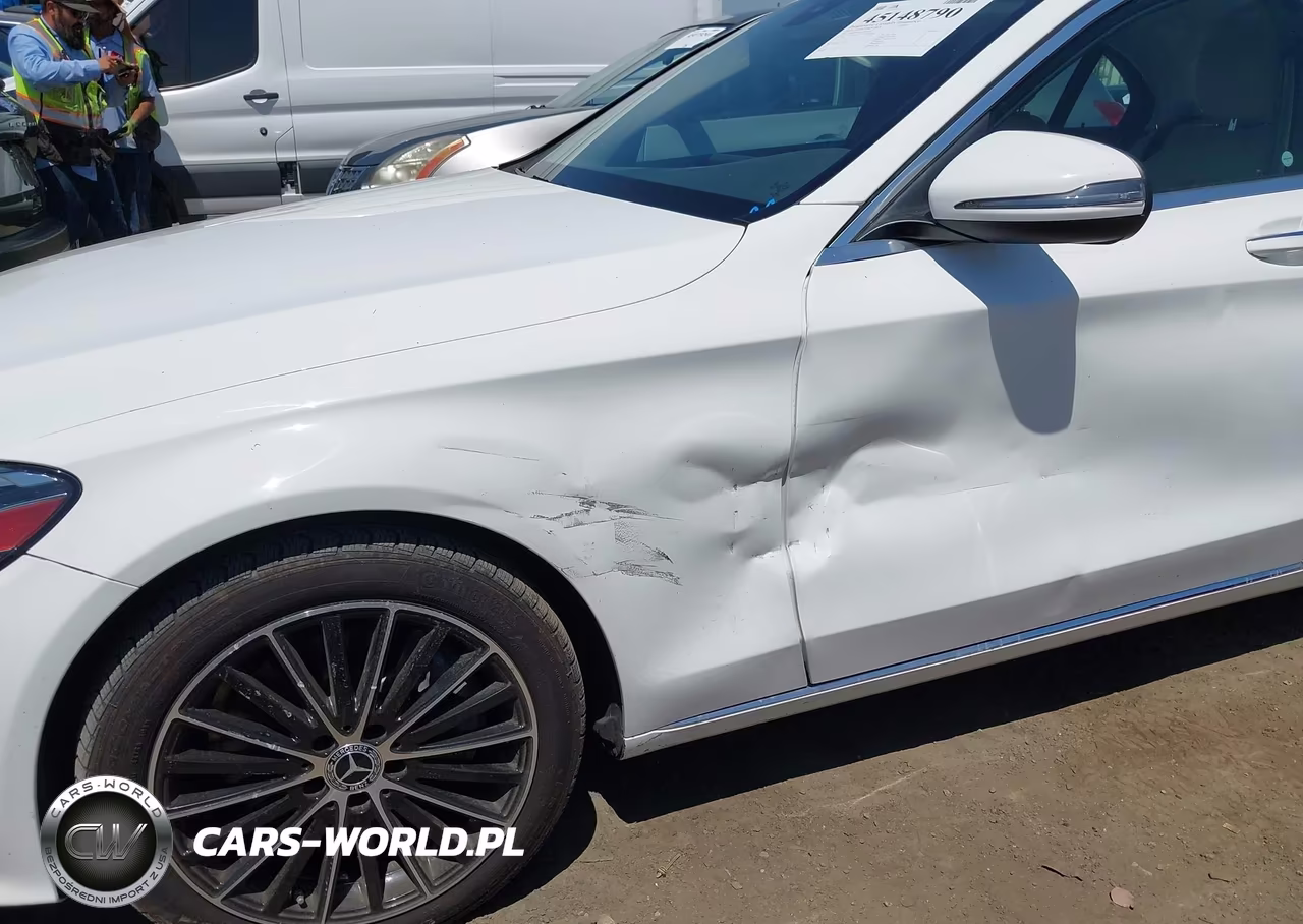2019 Mercedes-Benz C 300 VIN:55SWF8DB5KU300610 - 6