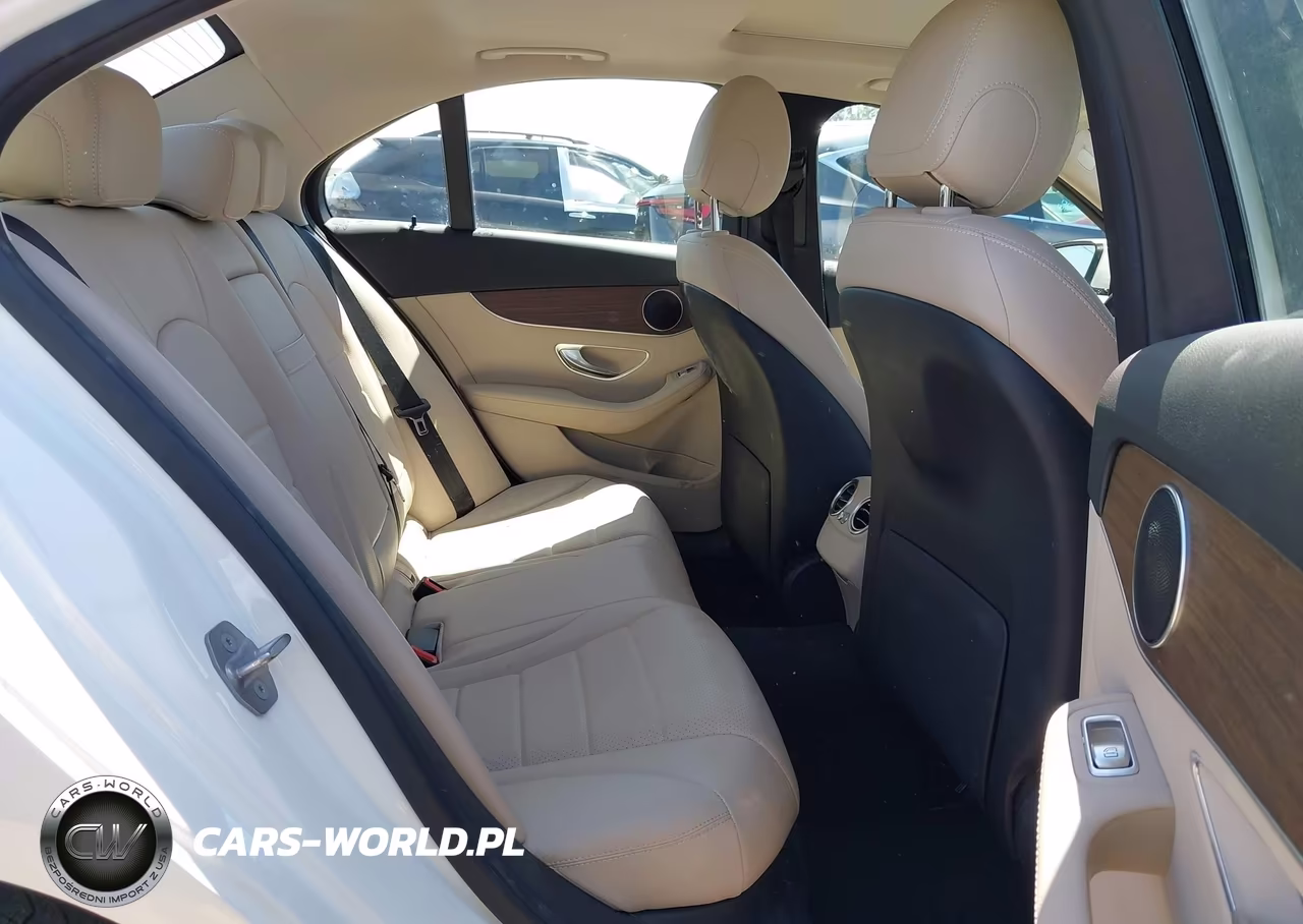 2019 Mercedes-Benz C 300 VIN:55SWF8DB5KU300610 - 8