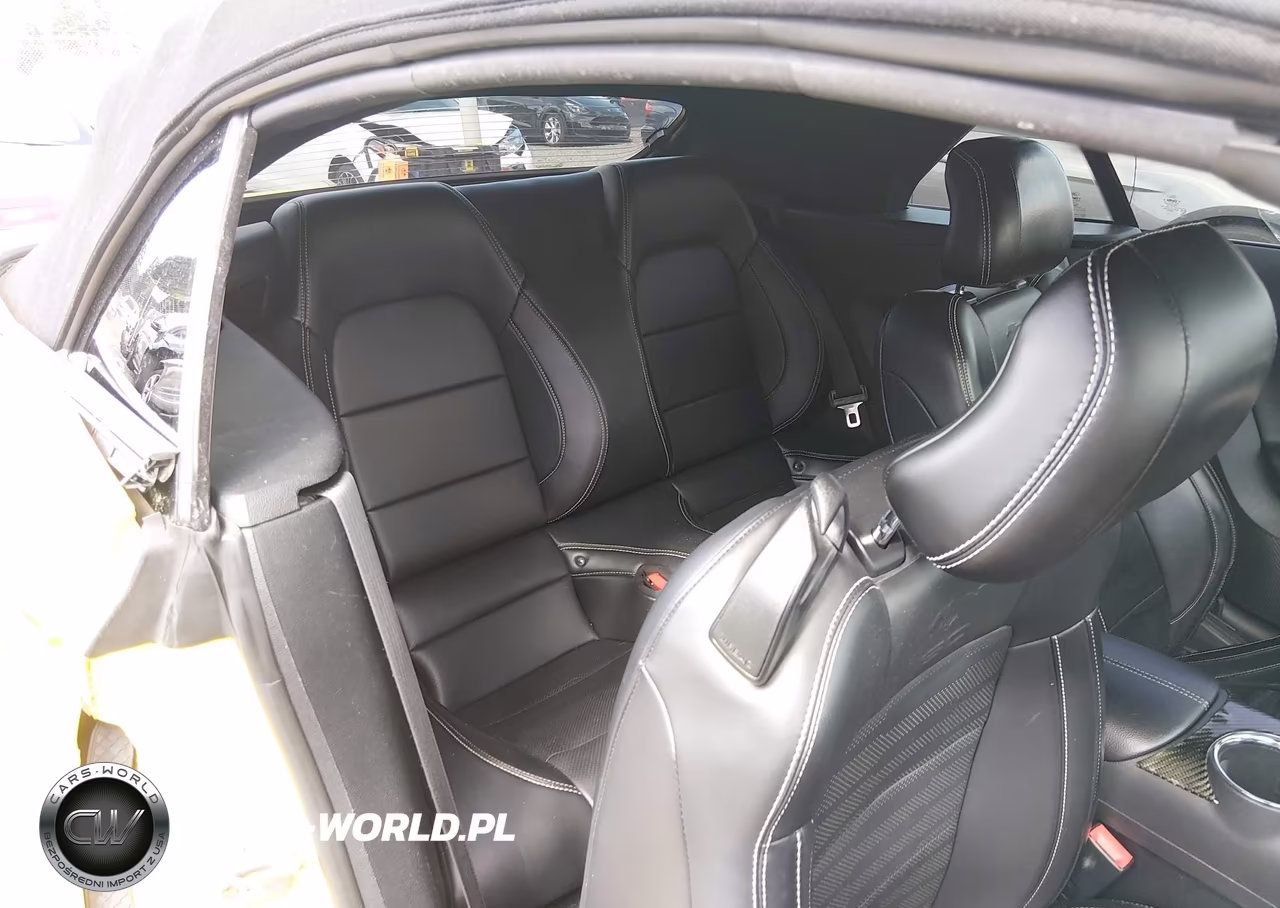 2015 Ford Mustang Ecoboost Premium VIN:1FATP8UH2F5399471 - 8