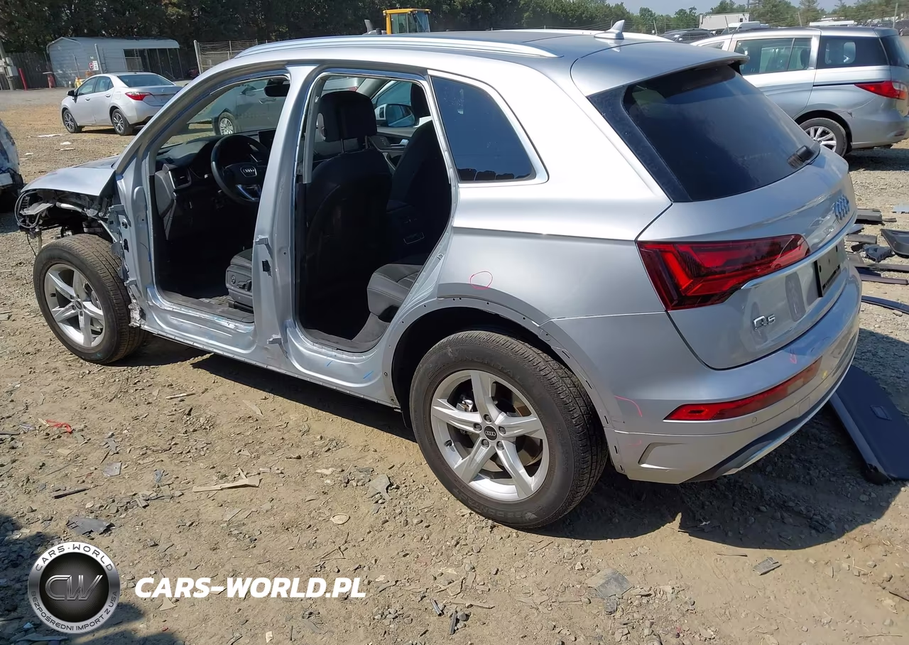 2021 Audi Q5 Premium 45 Tfsi Quattro S Tronic VIN:WA1AAAFY1M2023277 - 3