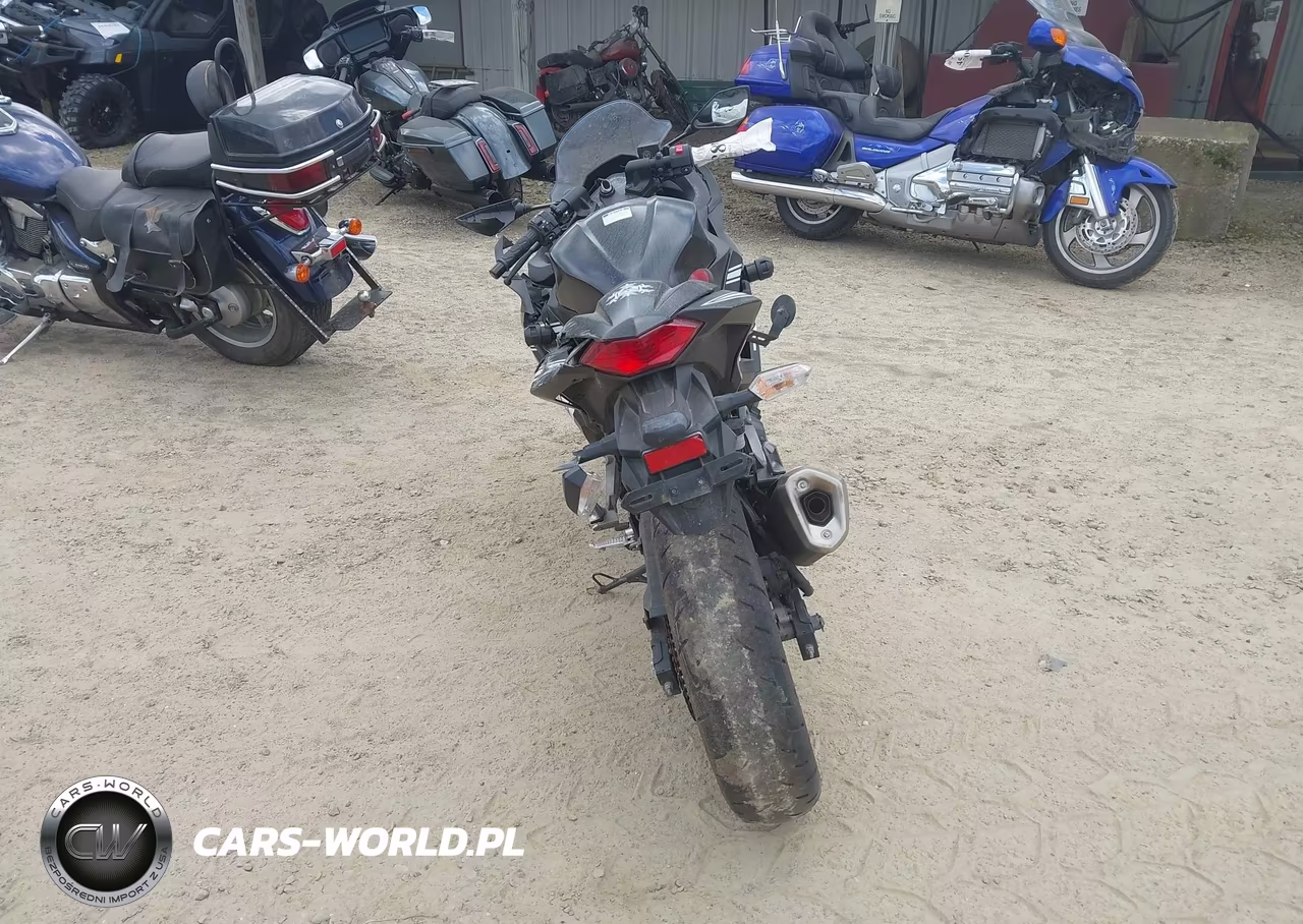 2017 Kawasaki Ex300 B VIN:JKAEX8B13HDA35686 - 6