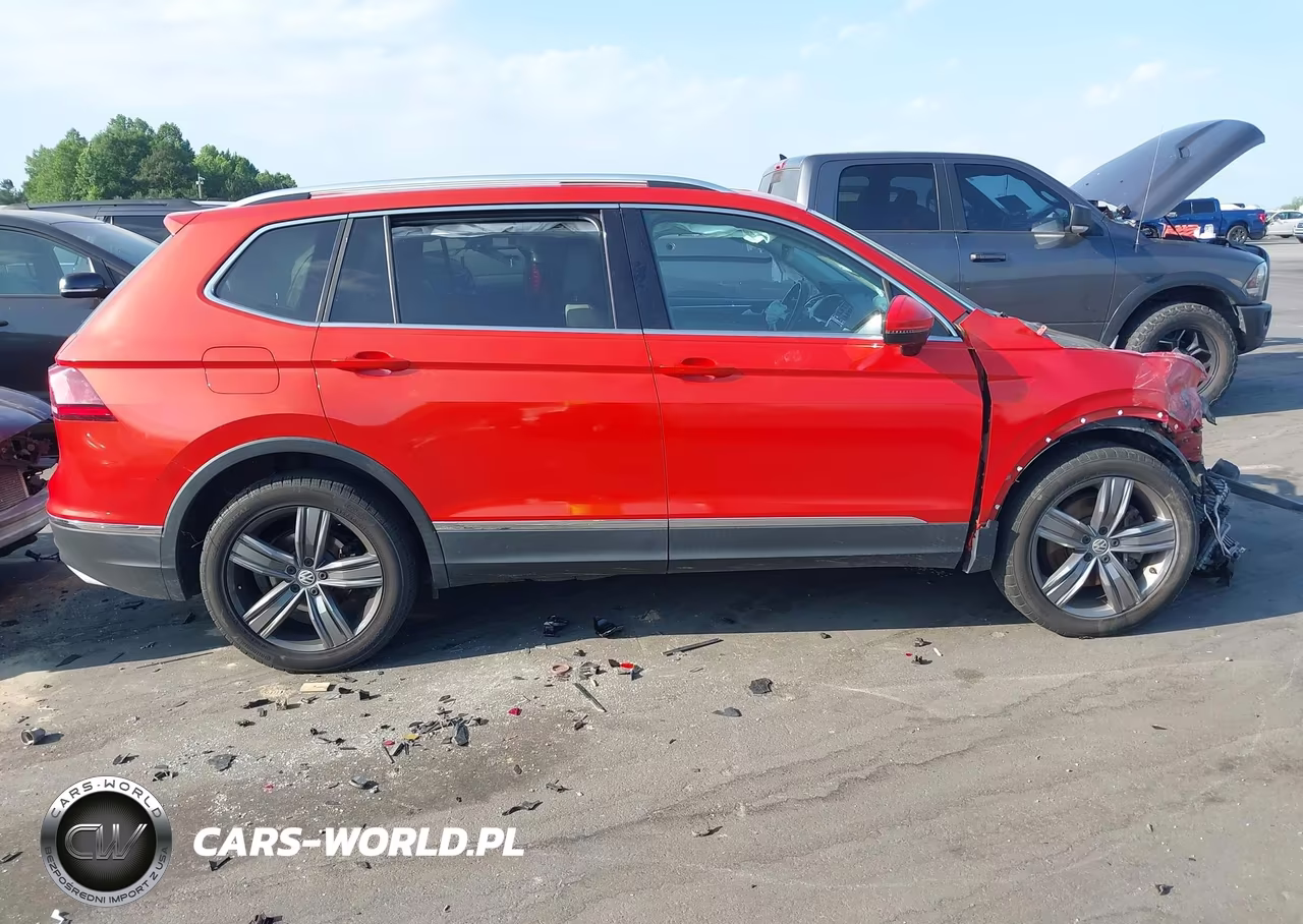 2019 Volkswagen Tiguan 2.0T Sel Premium-2.0T Sel Premium R-Line VIN:3VV4B7AX4KM117369 - 13
