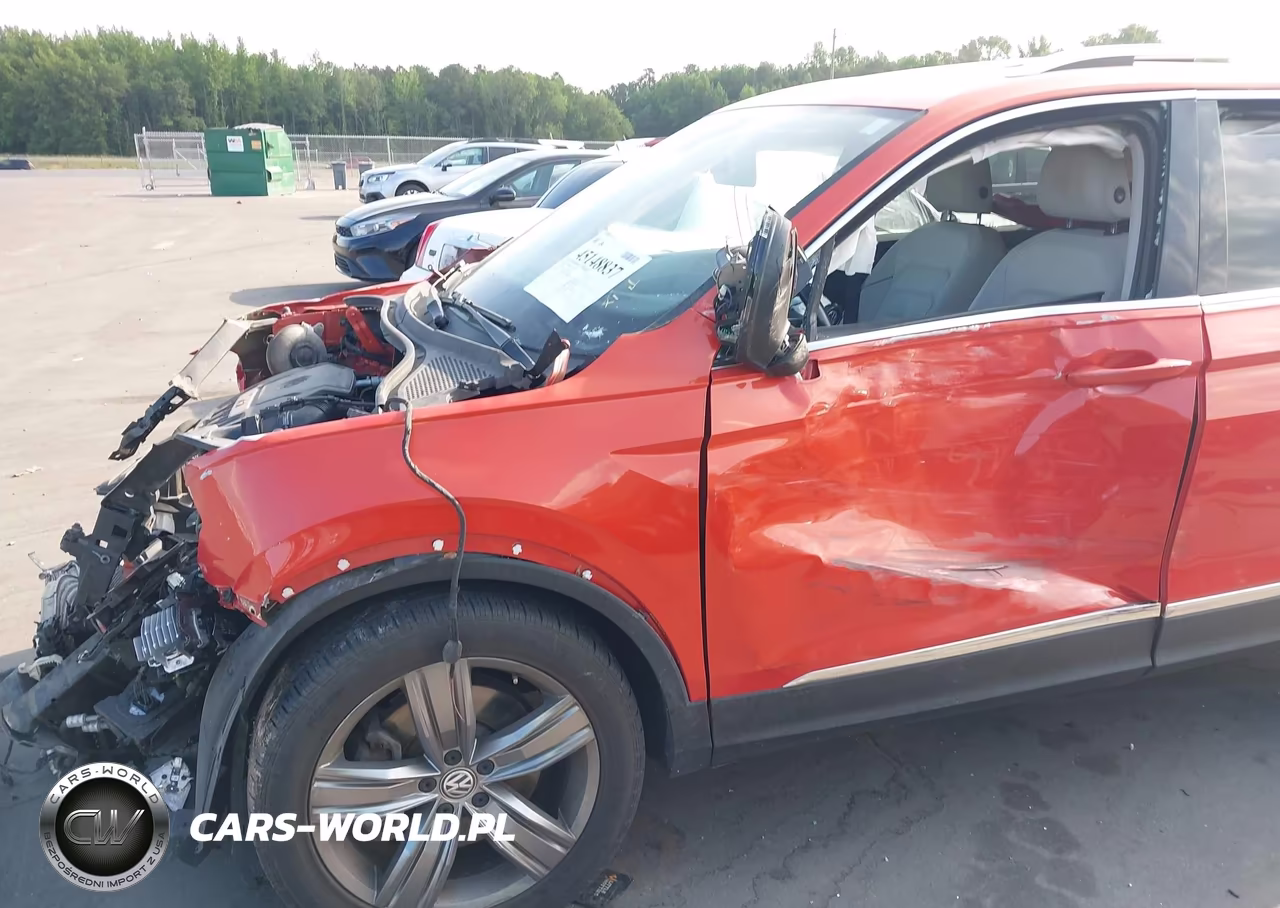 2019 Volkswagen Tiguan 2.0T Sel Premium-2.0T Sel Premium R-Line VIN:3VV4B7AX4KM117369 - 19
