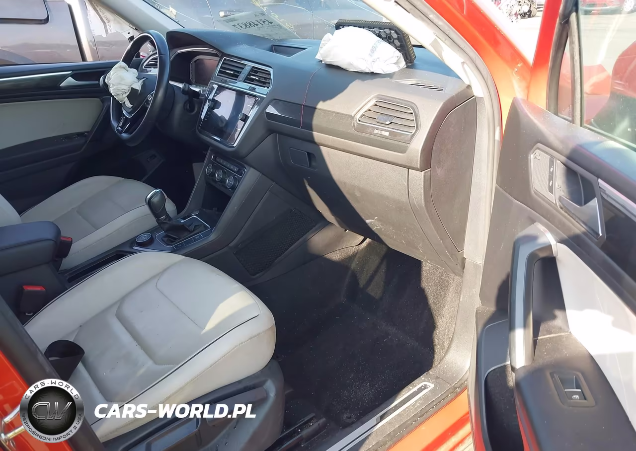 2019 Volkswagen Tiguan 2.0T Sel Premium-2.0T Sel Premium R-Line VIN:3VV4B7AX4KM117369 - 5