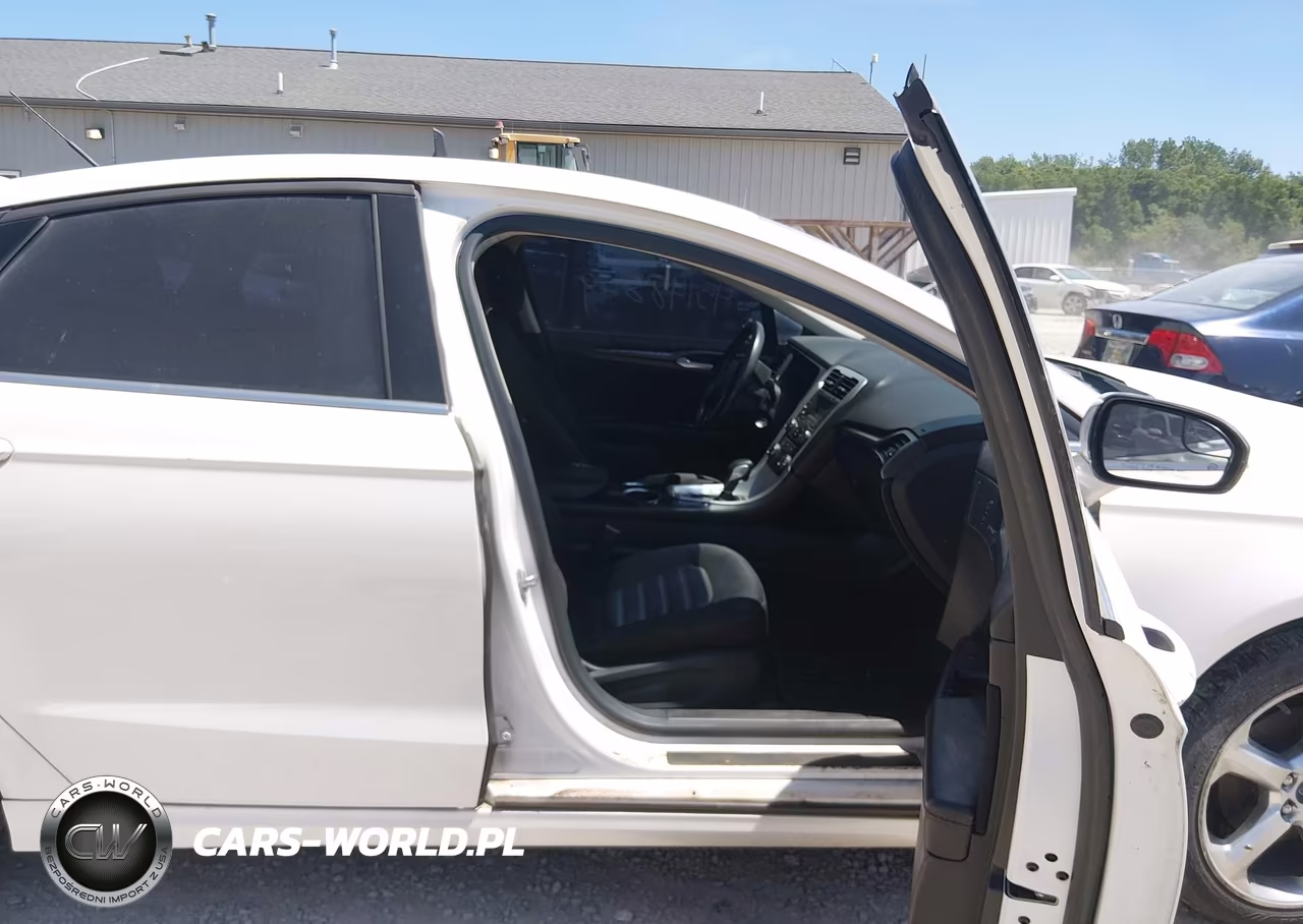 2014 Ford Fusion Se VIN:3FA6P0HD4ER102590 - 5