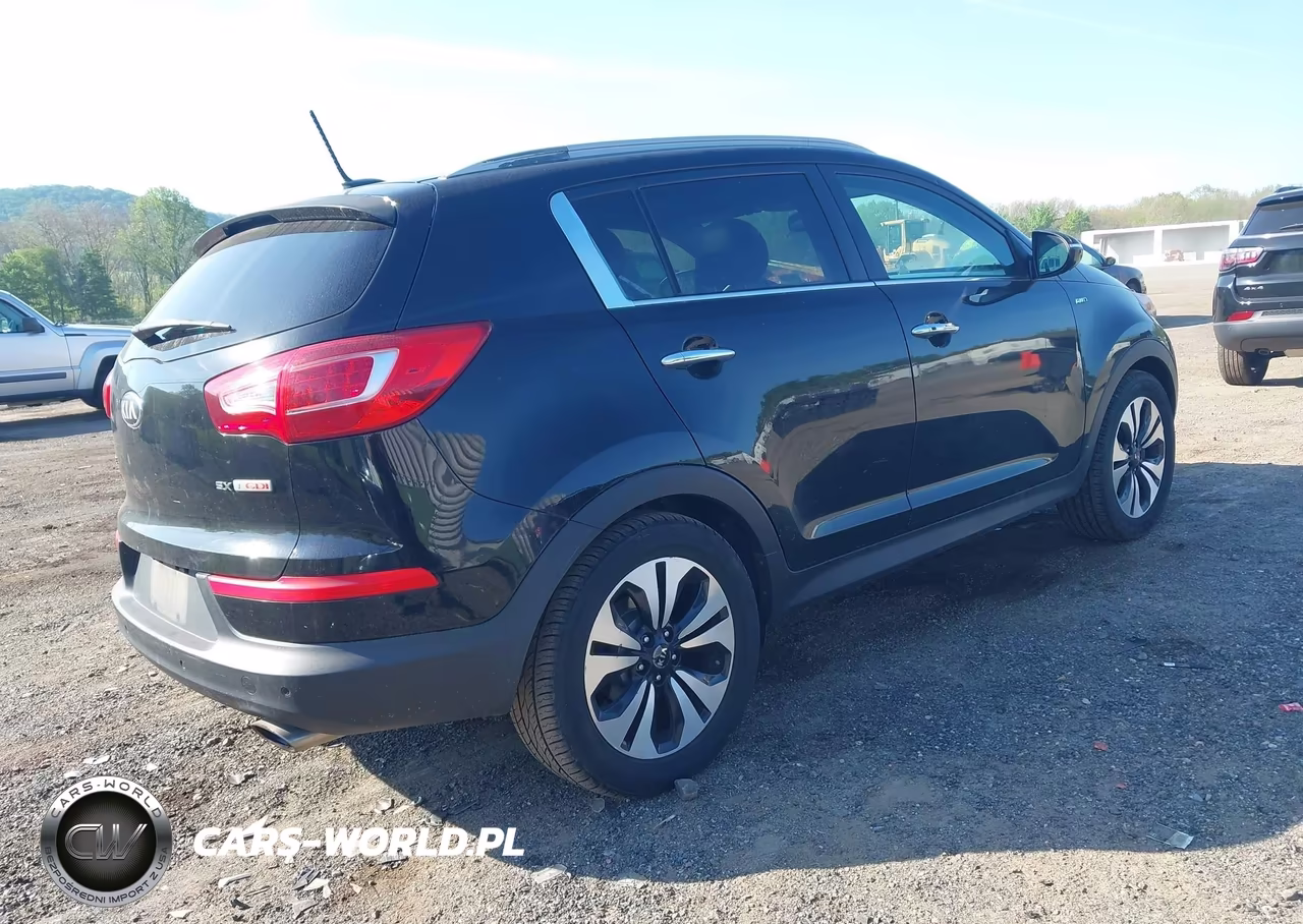 2013 Kia Sportage Sx VIN:KNDPCCA68D7480537 - 4