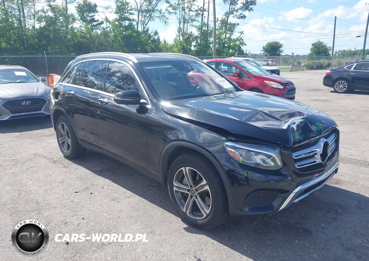2018 Mercedes-Benz Glc 300 – zdjęcie 1 z 16