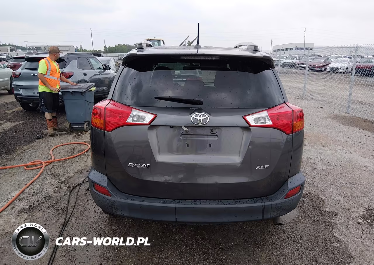 2014 Toyota Rav4 Xle VIN:2T3WFREV0EW093252 - 16