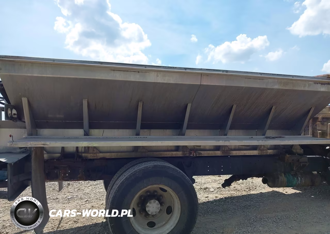 2005 Ford F-750 Xl-Xlt VIN:3FRXF75U25V136763 - 13