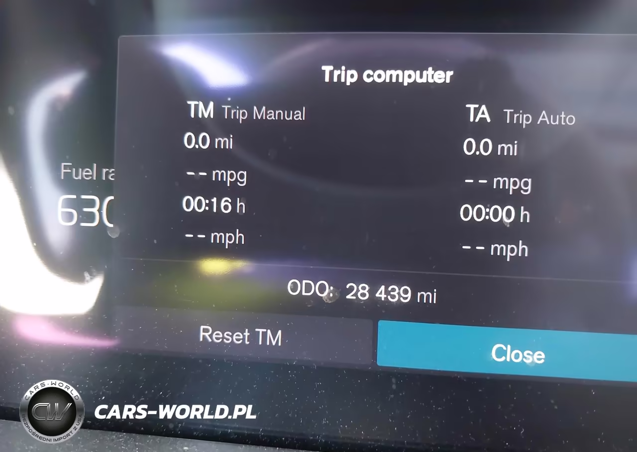 2023 Volvo Xc60 Recharge Plug-In Hybrid T8 Ultimate Dark Theme VIN:YV4H60DX2P1210271 - 7