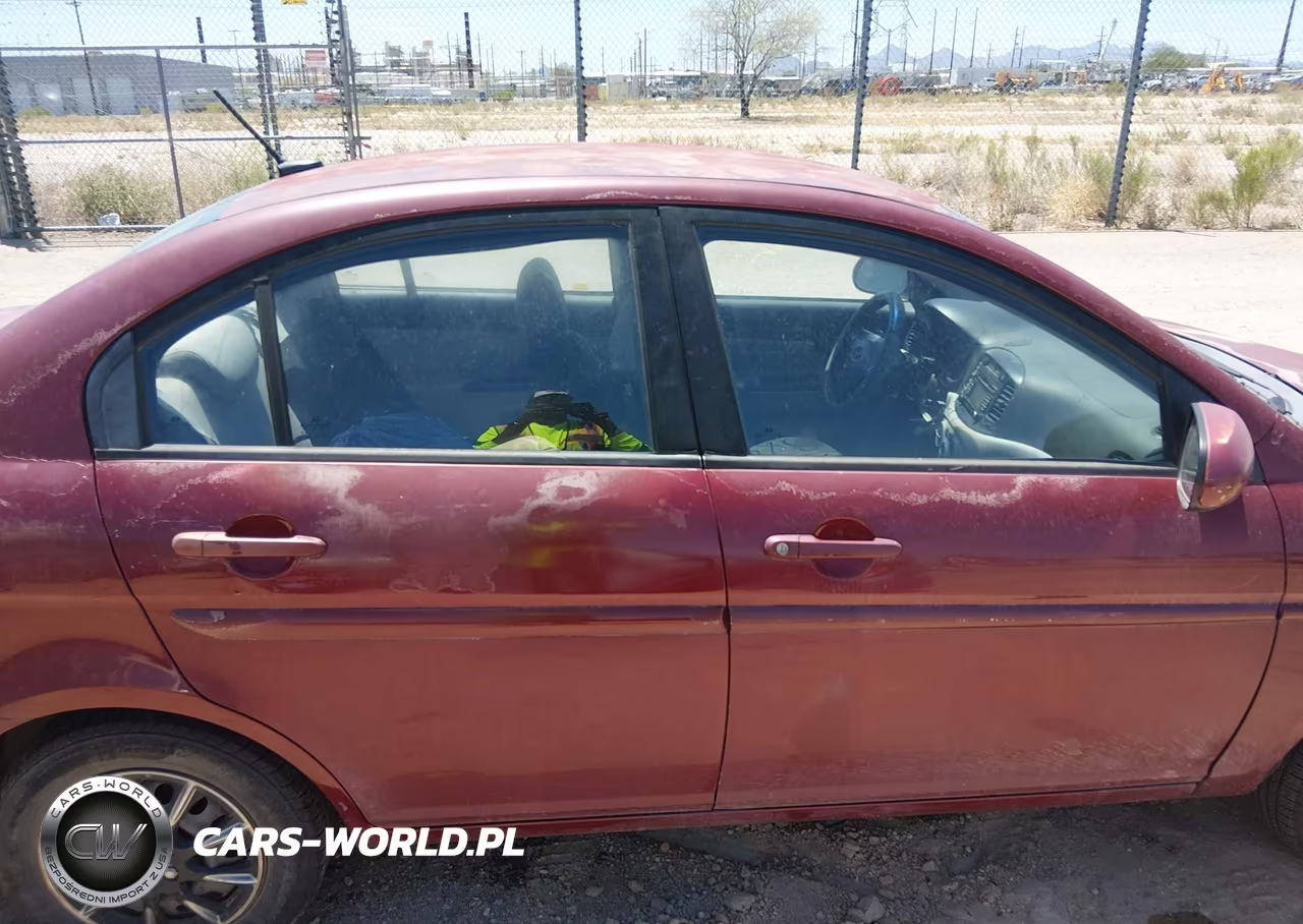 2011 Hyundai Accent Gls VIN:KMHCN4AC6BU598813 - 13