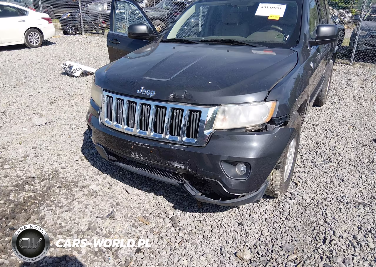2011 Jeep Grand Cherokee Laredo VIN:1J4RR4GG5BC652423 - 6