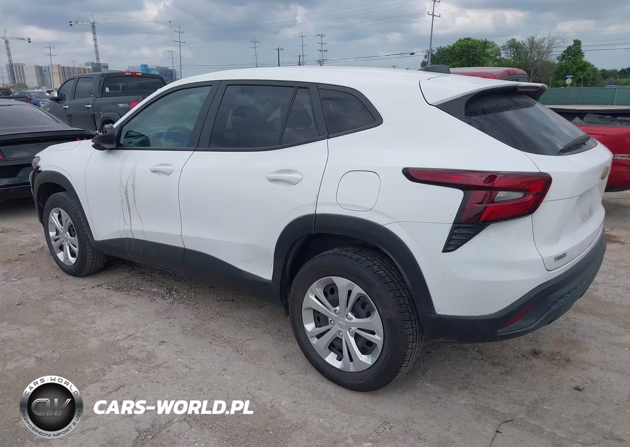 2024 Chevrolet Trax Fwd Sp VIN:KL77LFE29RC174502 - 3