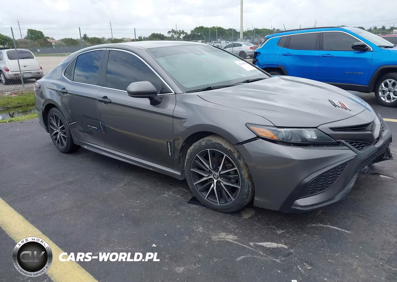 2021 Toyota Camry Se