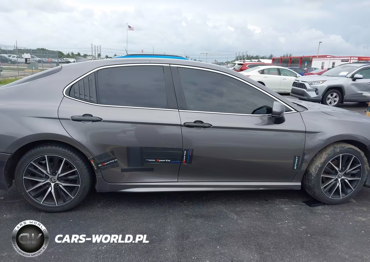 2021 Toyota Camry Se VIN:4T1G11AK4MU567372 - 13
