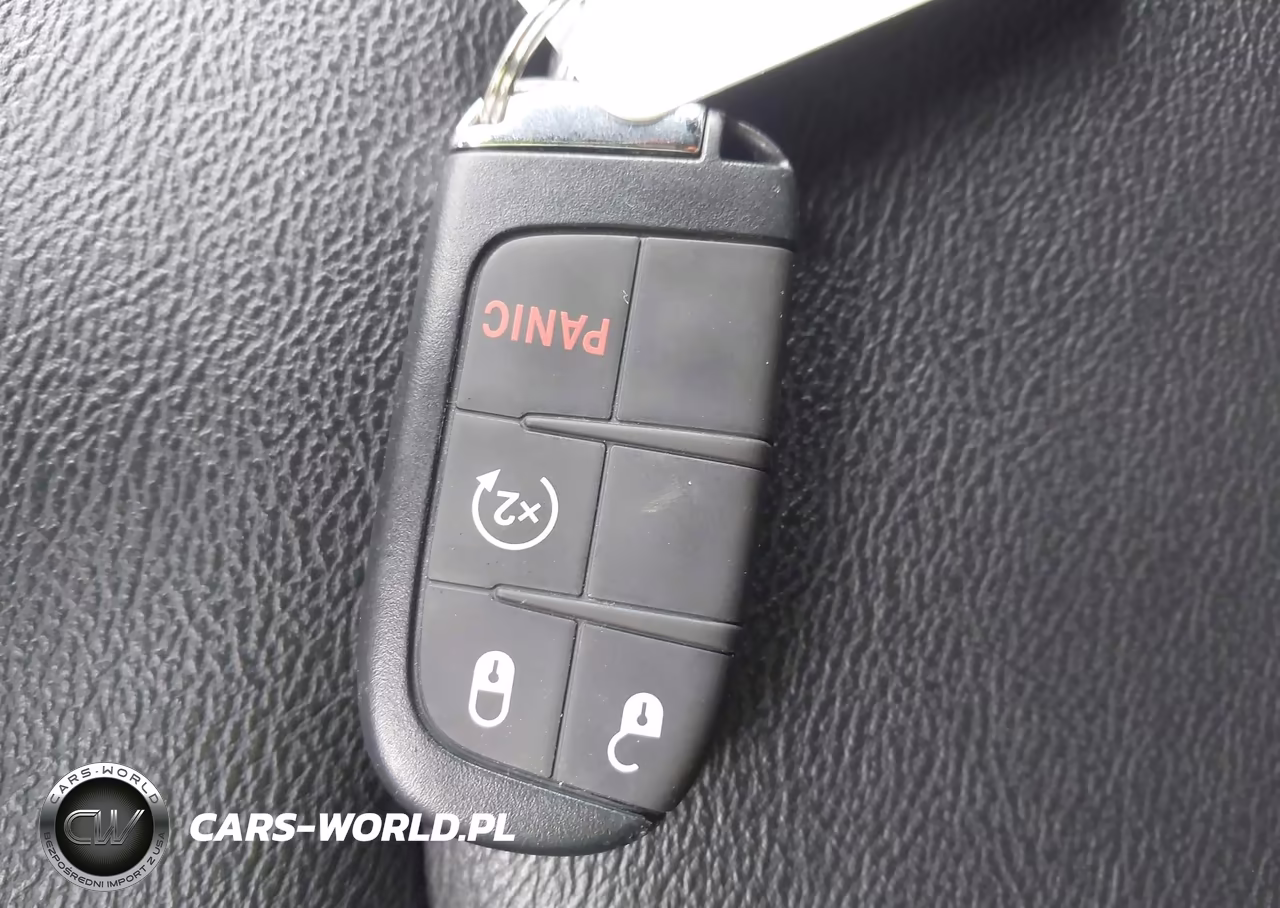 2024 Jeep Compass Limited 4X4 VIN:3C4NJDCN8RT127161 - 11