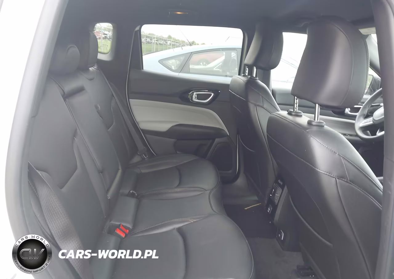 2024 Jeep Compass Limited 4X4 VIN:3C4NJDCN8RT127161 - 8