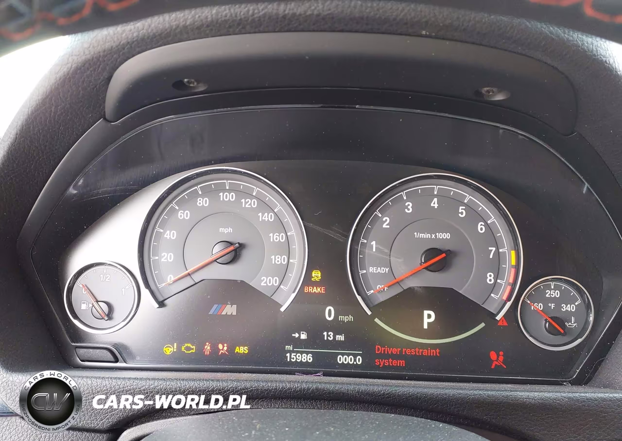 2018 BMW M3 VIN:WBS8M9C59J5L00961 - 7