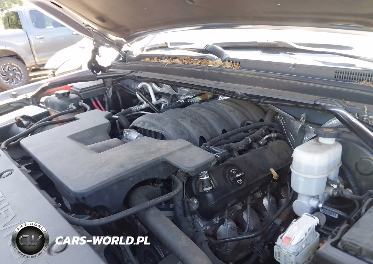 2016 Chevrolet Suburban Lt VIN:1GNSKHKCXGR267636 - 10