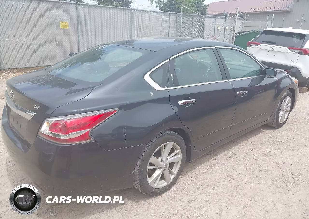 2015 Nissan Altima 2.5 Sv VIN:1N4AL3AP5FC411240 - 4