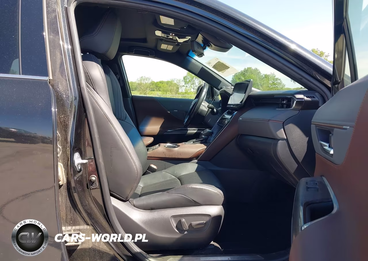 2021 Toyota Venza Limited VIN:JTEAAAAH4MJ011672 - 5