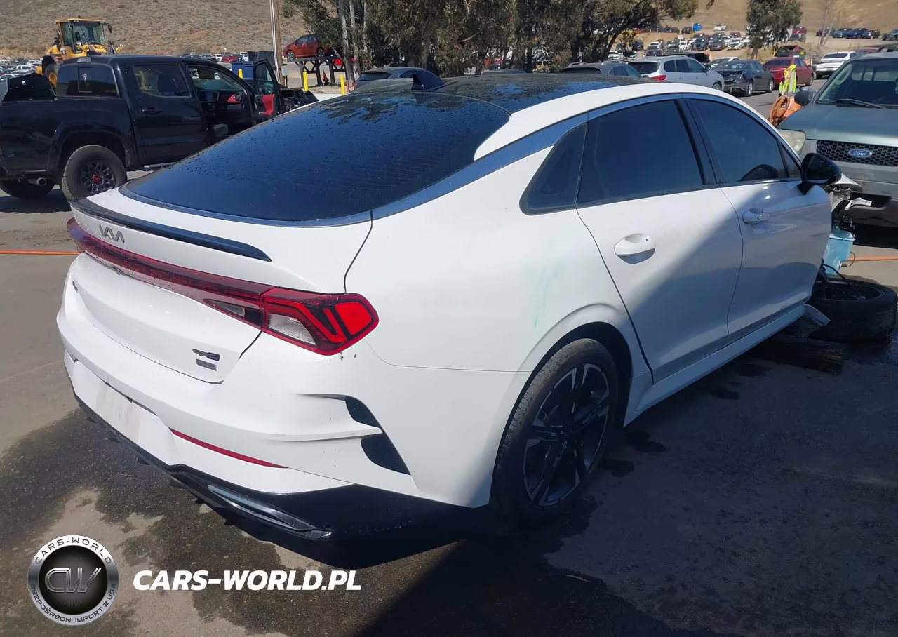 2022 Kia K5 Gt-Line VIN:5XXG64J22NG108761 - 4