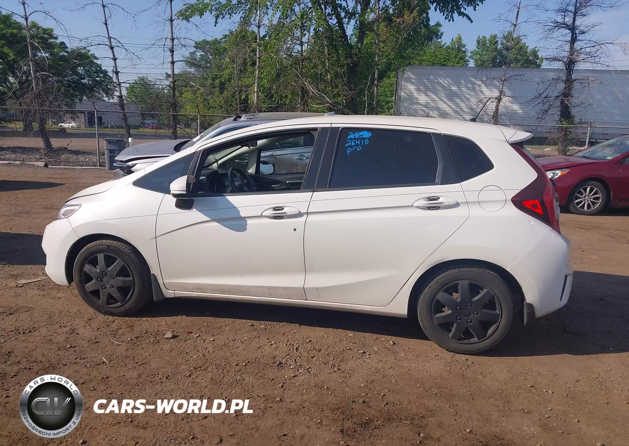 2017 Honda Fit Lx VIN:JHMGK5H59HS010773 - 14