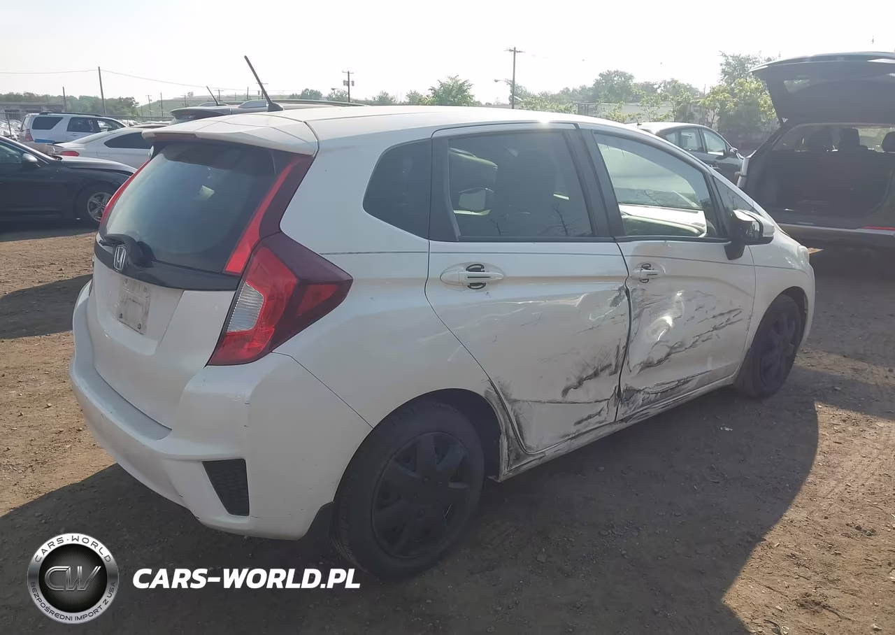 2017 Honda Fit Lx VIN:JHMGK5H59HS010773 - 4